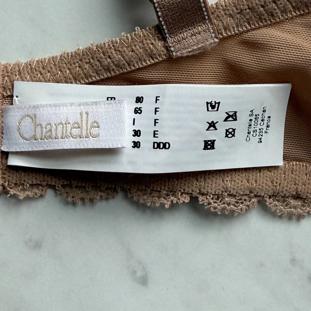 CHANTELLE Bra 1476 Parisian Demi Underwire‎ Bra Size 30DDD NWT Nude Beige